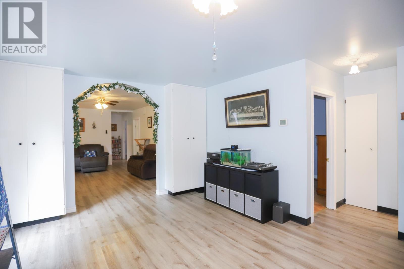 2962 Huron Line, Richards Landing, Ontario  P0R 1J0 - Photo 28 - SM260124