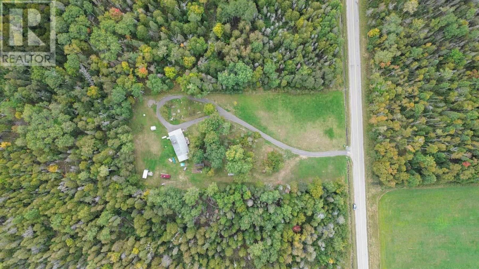 2962 Huron Line, Richards Landing, Ontario  P0R 1J0 - Photo 6 - SM260124