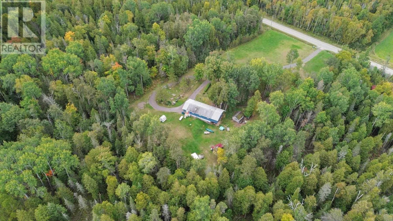 2962 Huron Line, Richards Landing, Ontario  P0R 1J0 - Photo 8 - SM260124