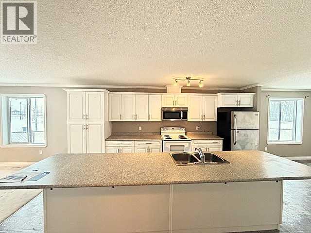 401 12 Street Sw, Slave Lake, Alberta  T0G 2A4 - Photo 5 - A2275091