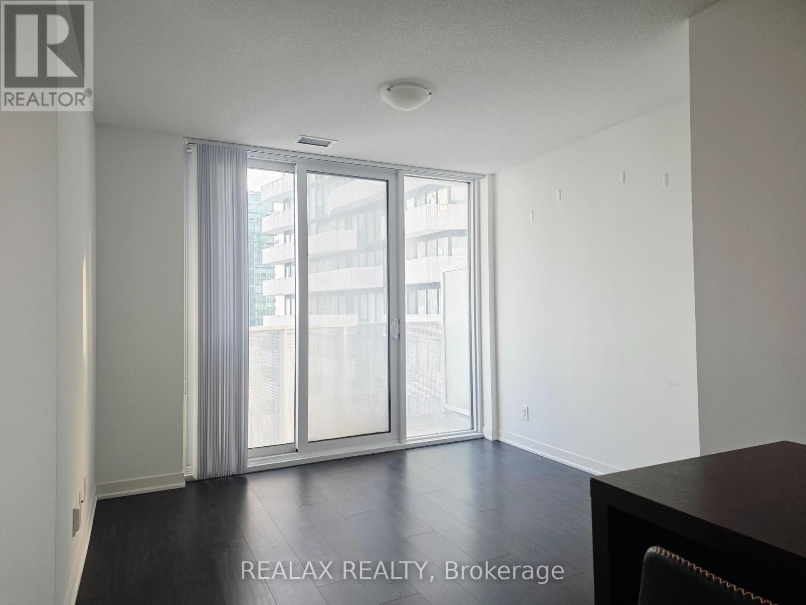 3905 - 100 Harbour Street, Toronto, Ontario  M5J 0B5 - Photo 5 - C12708612