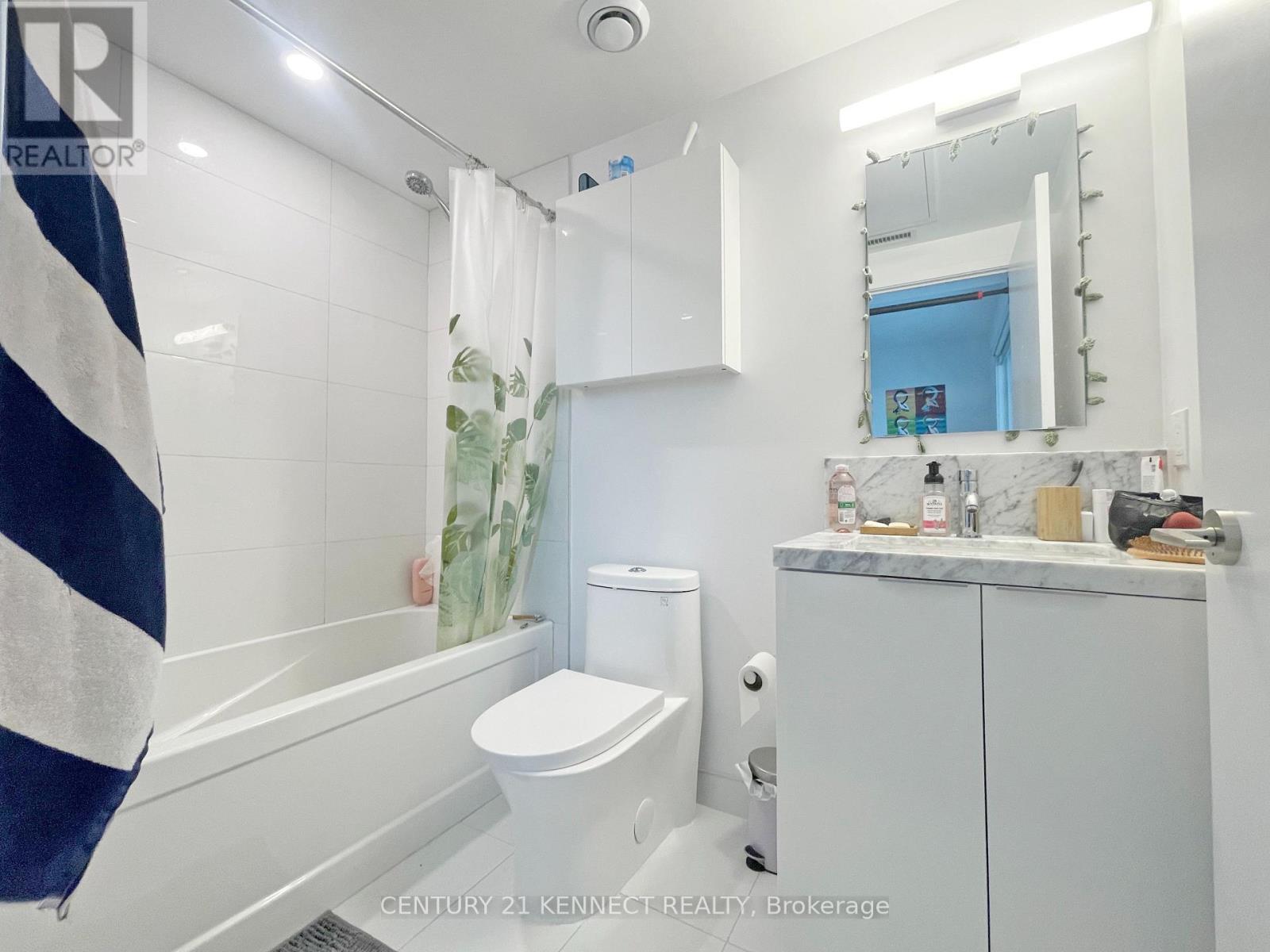 3212 - 230 Simcoe Street, Toronto, Ontario  M5T 1T4 - Photo 13 - C12708648