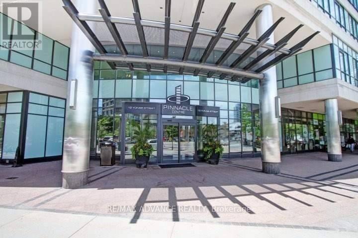 2007 - 12 YONGE STREET, Toronto, Ontario