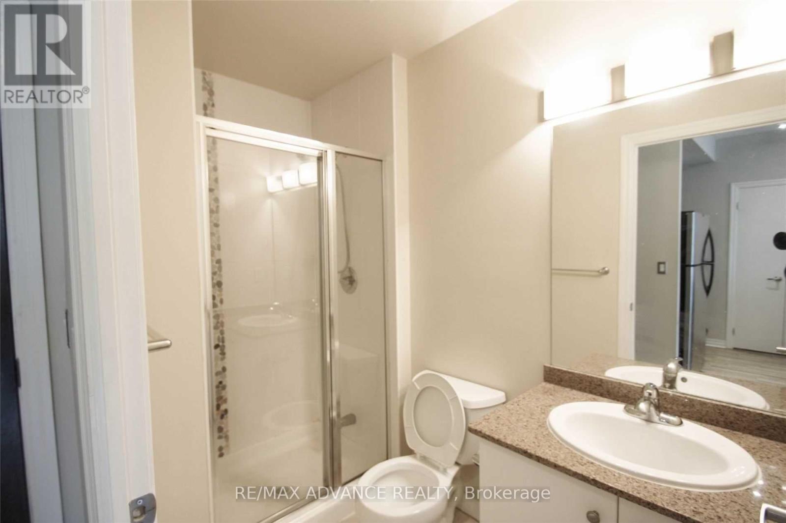 2007 - 12 Yonge Street, Toronto, Ontario  M5E 1Z9 - Photo 5 - C12708668