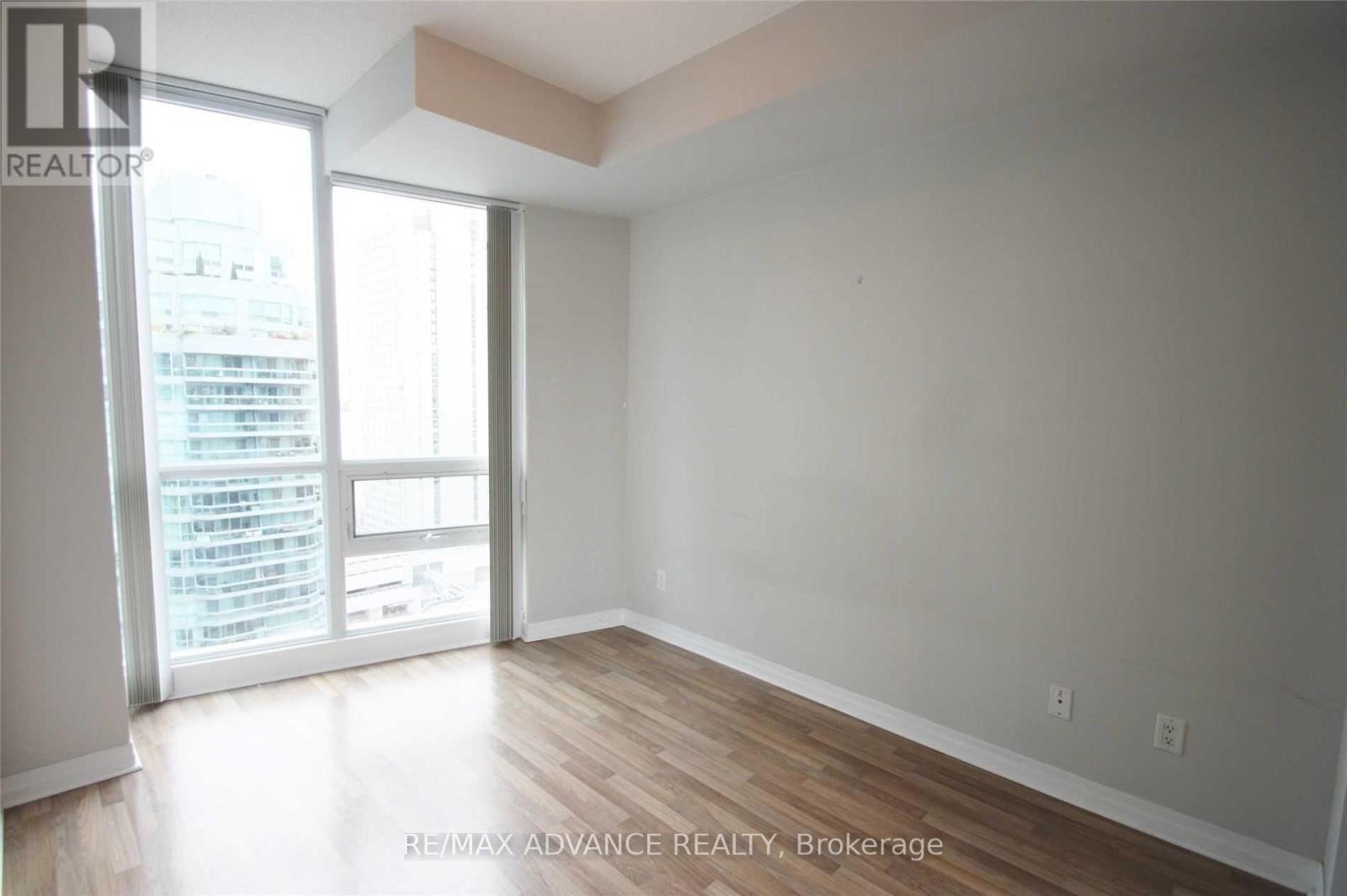 2007 - 12 Yonge Street, Toronto, Ontario  M5E 1Z9 - Photo 6 - C12708668