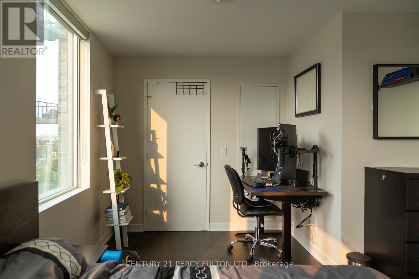 S816 - 120 Bayview Avenue, Toronto, Ontario  M5A 0G4 - Photo 13 - C12708674