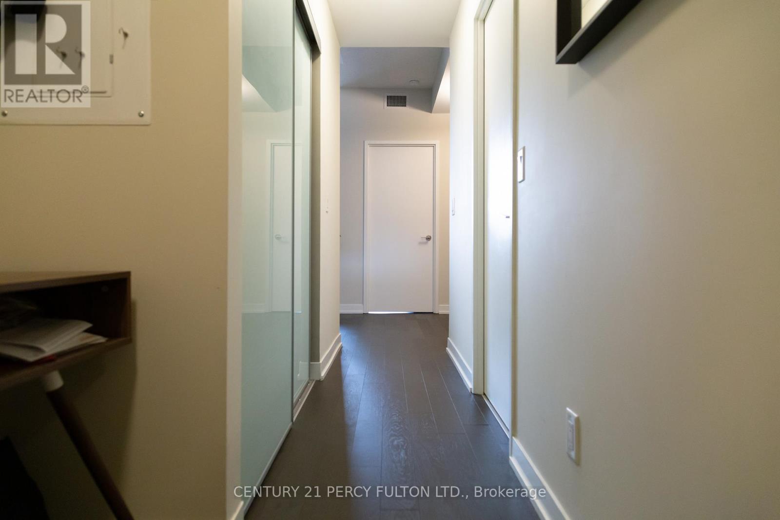 S816 - 120 Bayview Avenue, Toronto, Ontario  M5A 0G4 - Photo 17 - C12708674