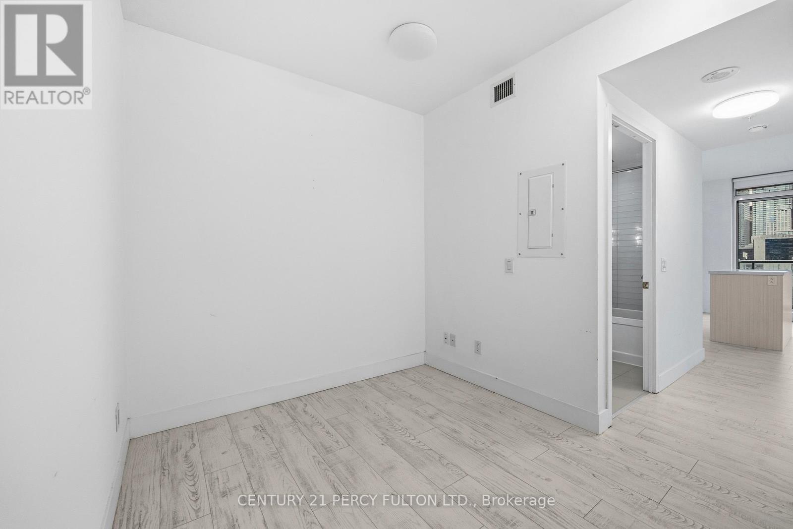 1204 - 39 Sherbourne Street, Toronto, Ontario  M5A 0L8 - Photo 2 - C12708694