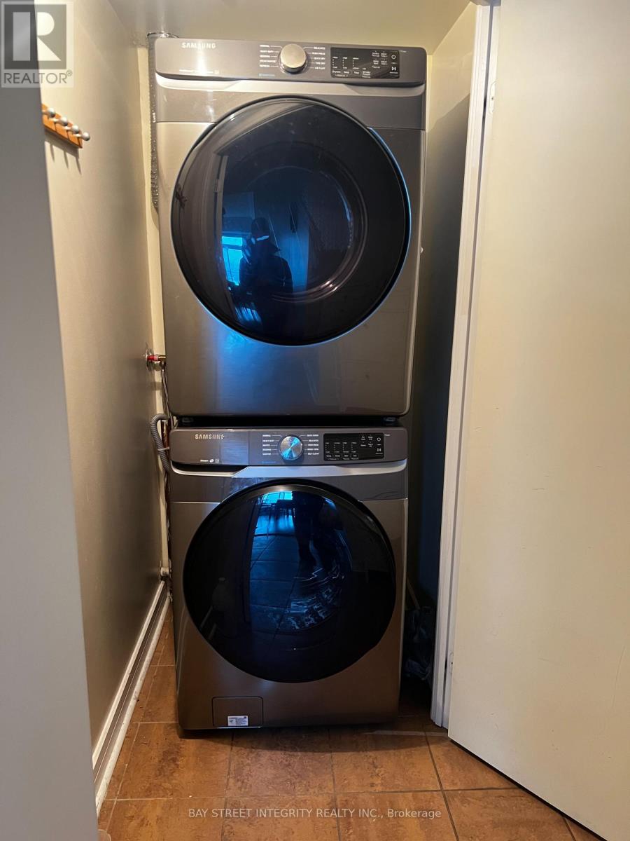 Uph04 - 16 Harrison Garden Boulevard, Toronto (Willowdale East), Ontario  M2N 7J6 - Photo 13 - C12708836