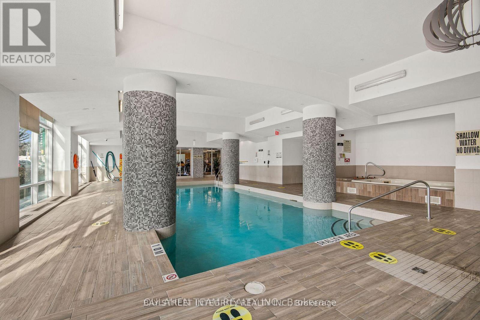 Uph04 - 16 Harrison Garden Boulevard, Toronto, Ontario  M2N 7J6 - Photo 19 - C12708836