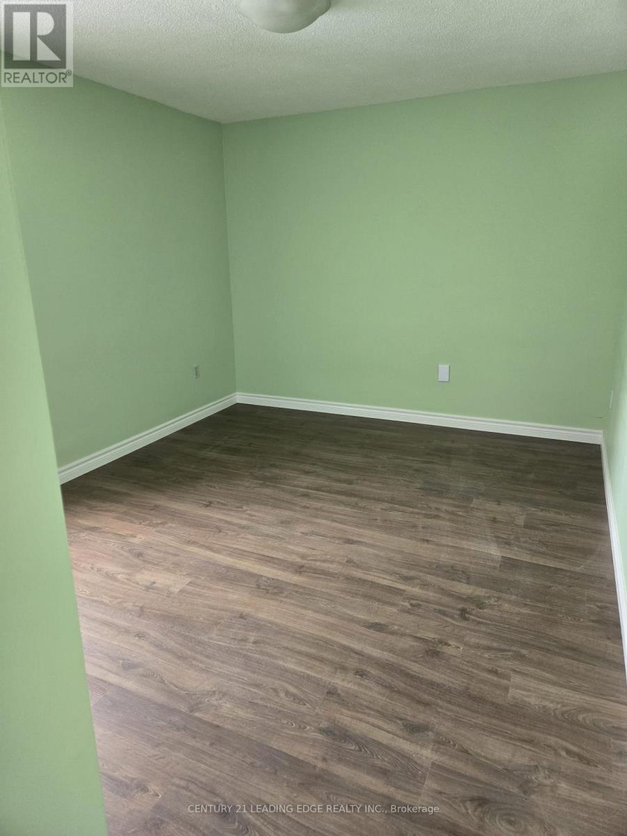 801 - 350 Seneca Hill Drive, Toronto, Ontario  M2J 4S7 - Photo 2 - C12708838