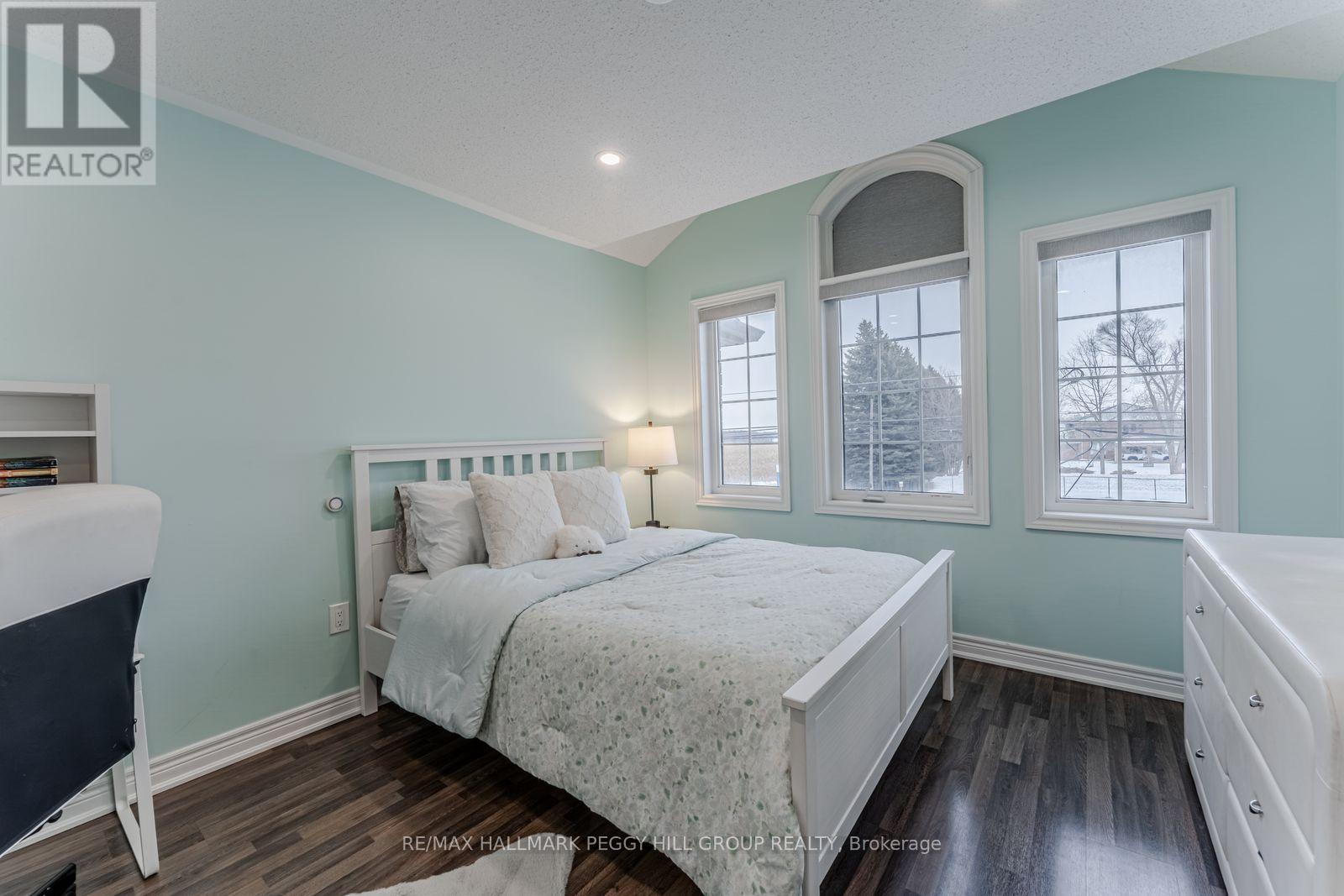 19834 Leslie Street, East Gwillimbury, Ontario  L9N 0S2 - Photo 8 - N12708606