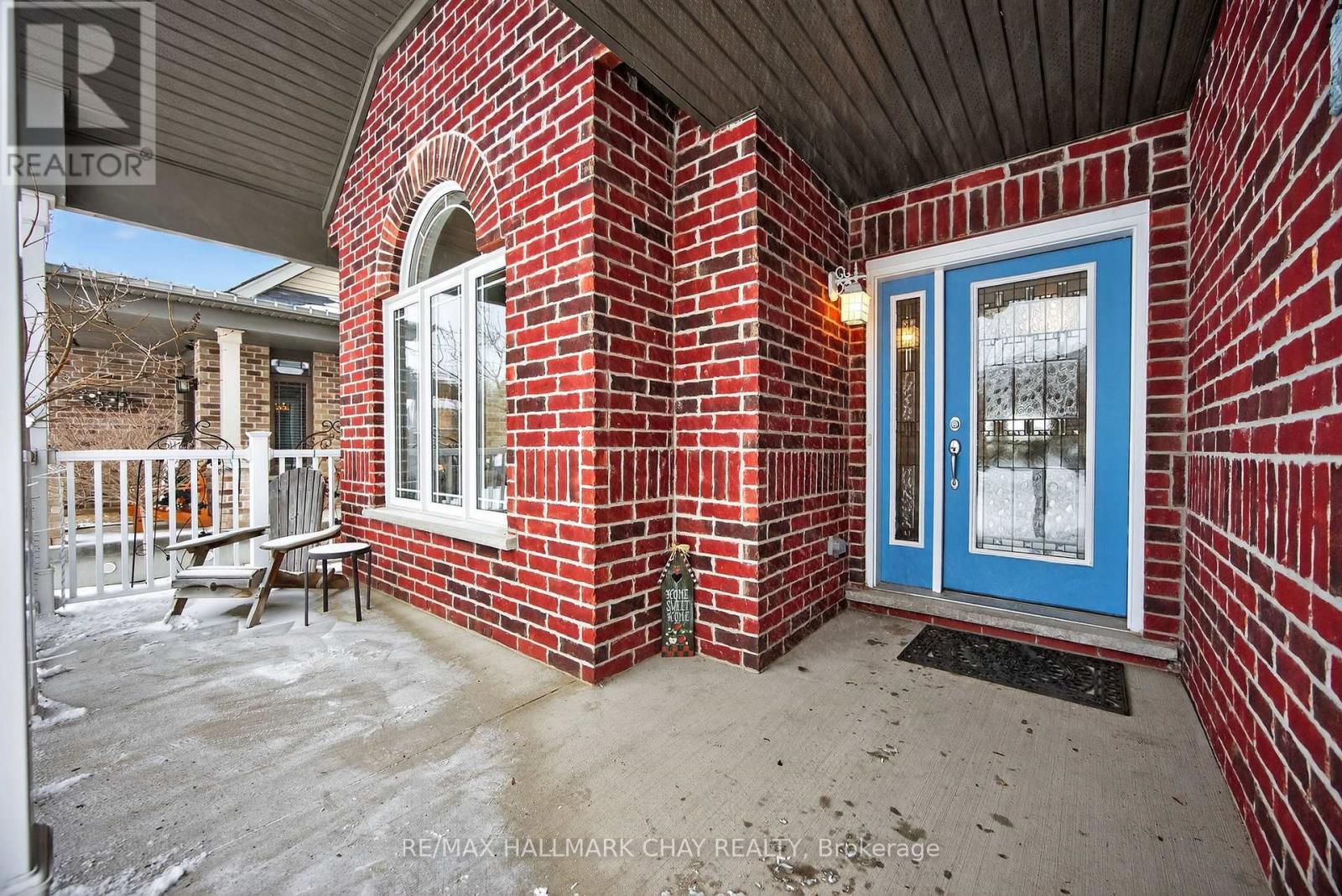 60 Brownley Lane, Essa, Ontario  L3W 0P9 - Photo 2 - N12708616