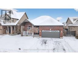 60 BROWNLEY LANE, Essa, Ontario