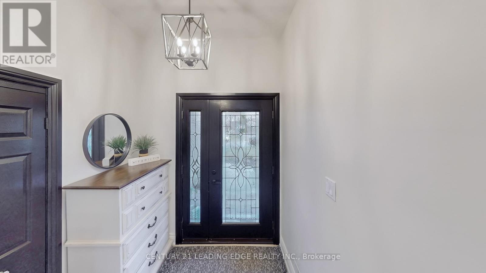 263 North Street, Whitchurch-Stouffville, Ontario  L4A 4Z8 - Photo 4 - N12708618