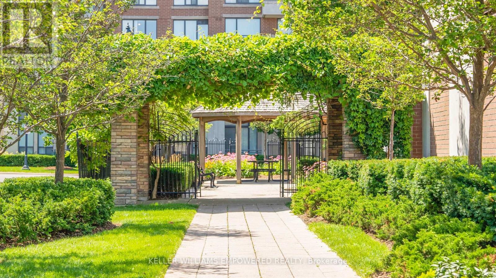 207 - 330 Red Maple Road E, Richmond Hill, Ontario  L4C 0T6 - Photo 29 - N12708644