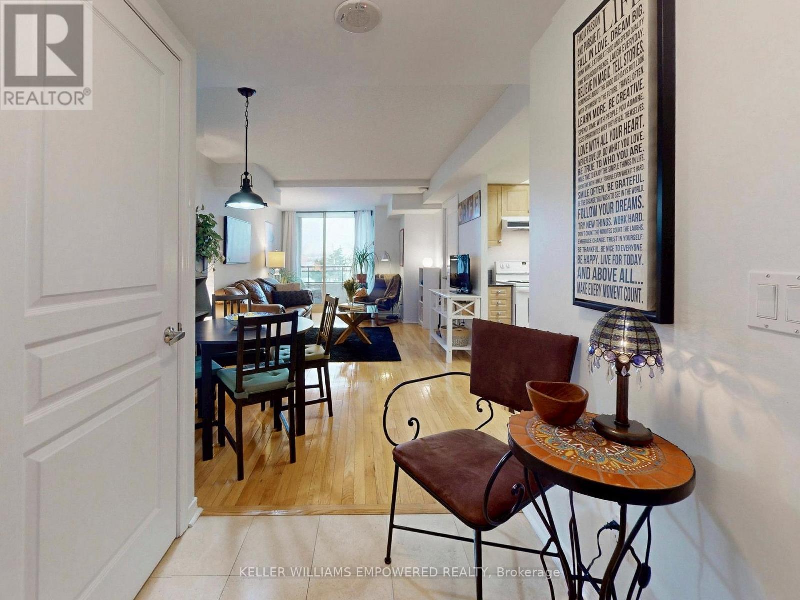 207 - 330 Red Maple Road E, Richmond Hill, Ontario  L4C 0T6 - Photo 7 - N12708644