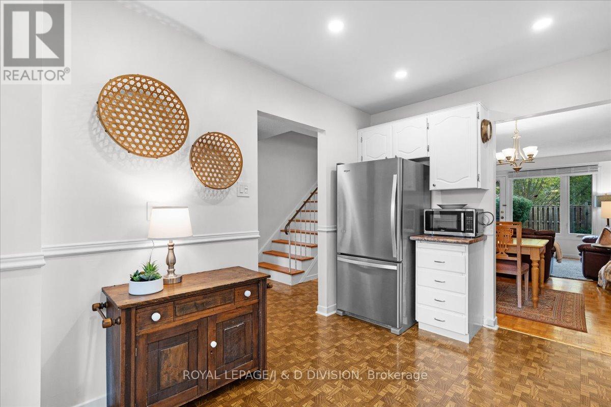 61 - 189 Springhead Gardens, Richmond Hill, Ontario  L4C 5C7 - Photo 6 - N12708672