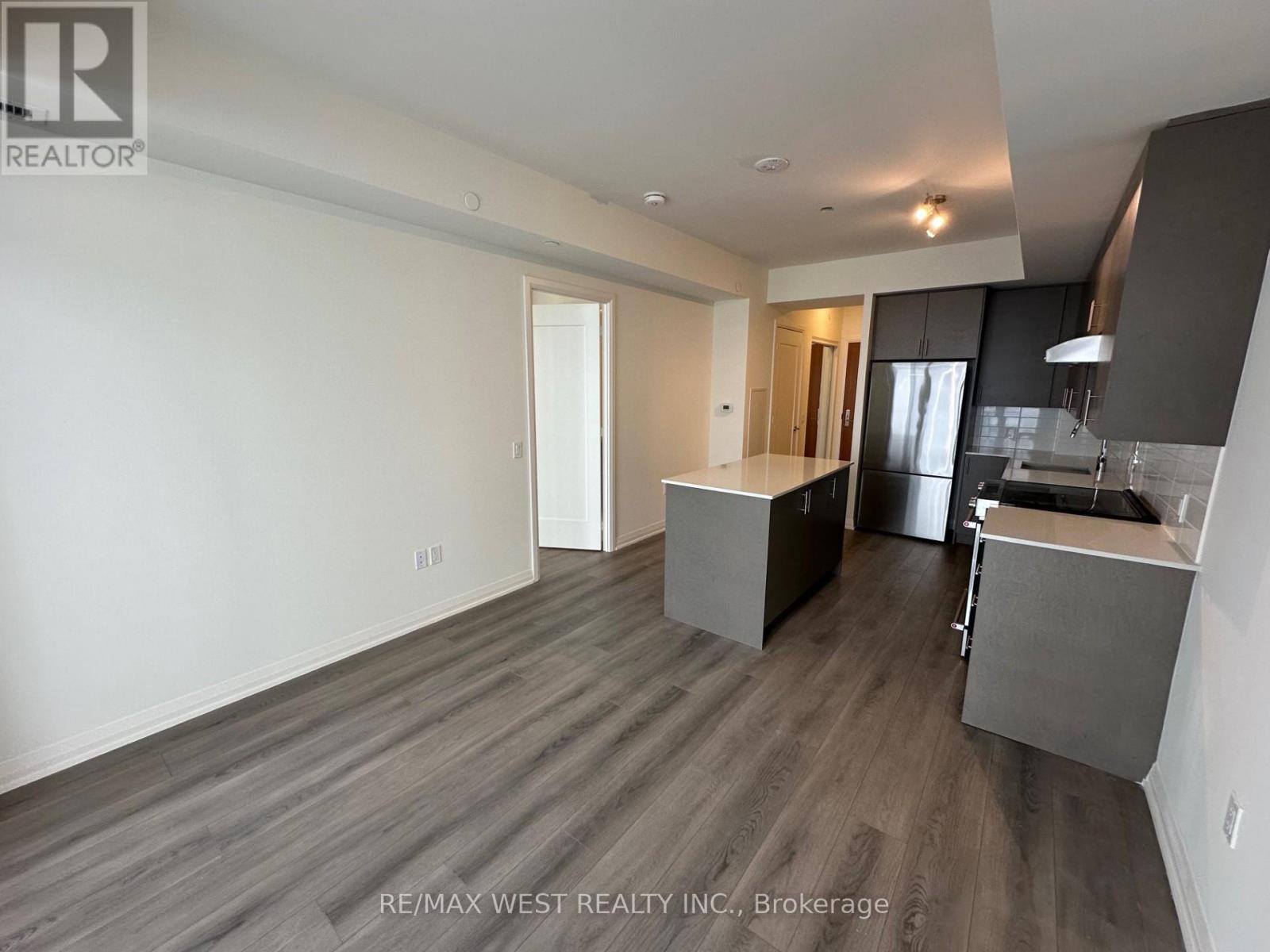 1418 - 8960 Jane Street, Vaughan, Ontario  L4K 0N9 - Photo 5 - N12708706