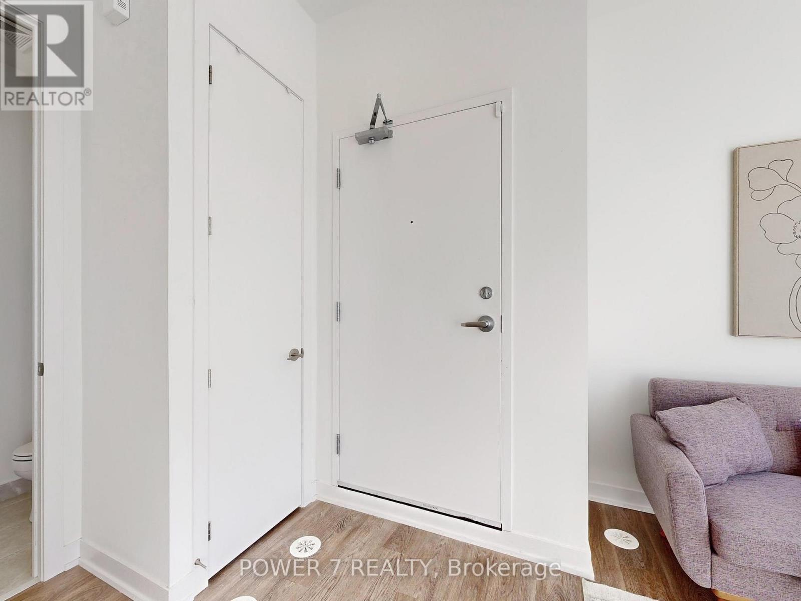 1009 - 14 David Eyer Road, Richmond Hill, Ontario  L4S 0N4 - Photo 10 - N12708760