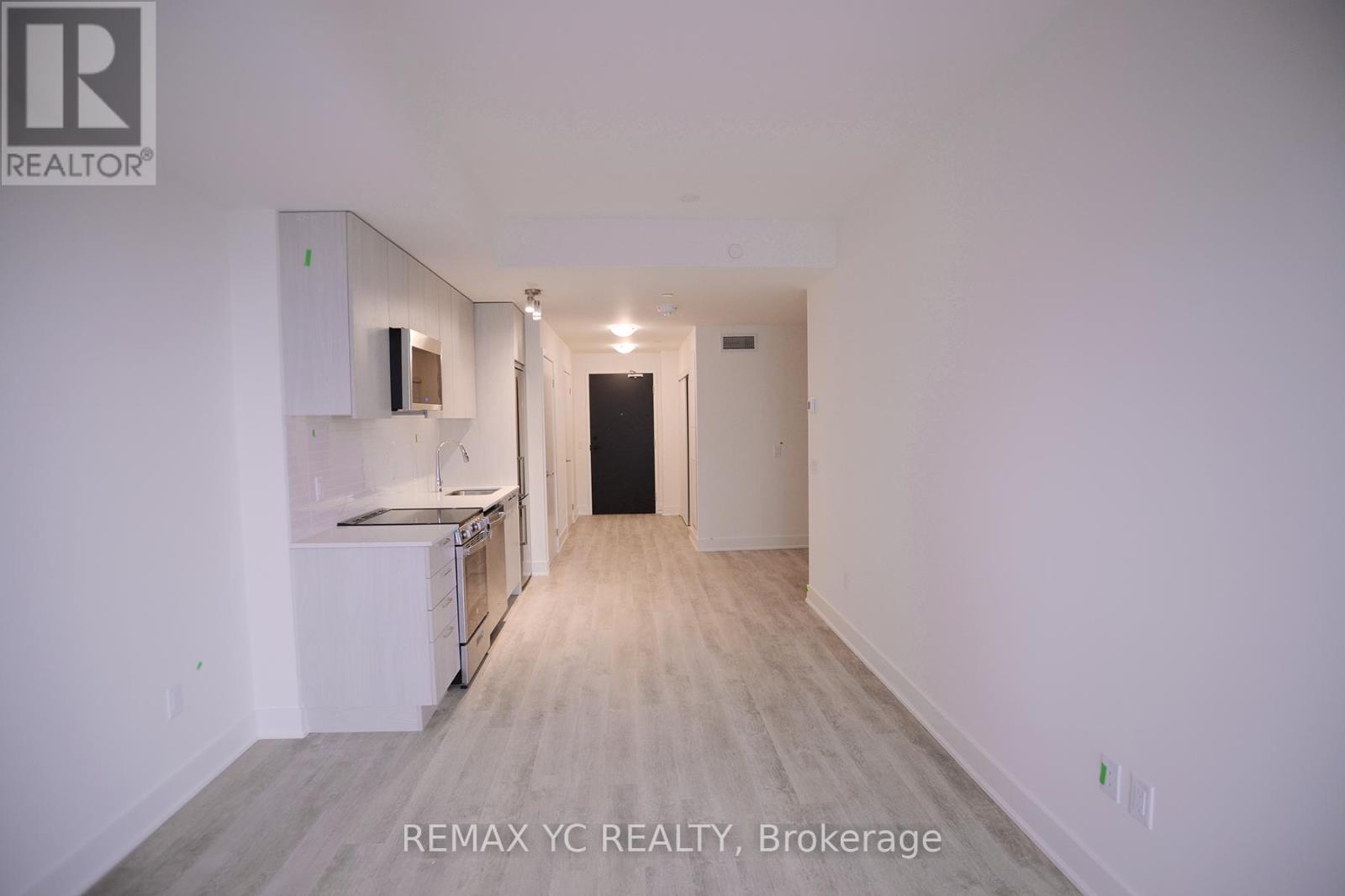 1201 - 185 Deerfield Road, Newmarket, Ontario  L3Y 0G7 - Photo 10 - N12708830