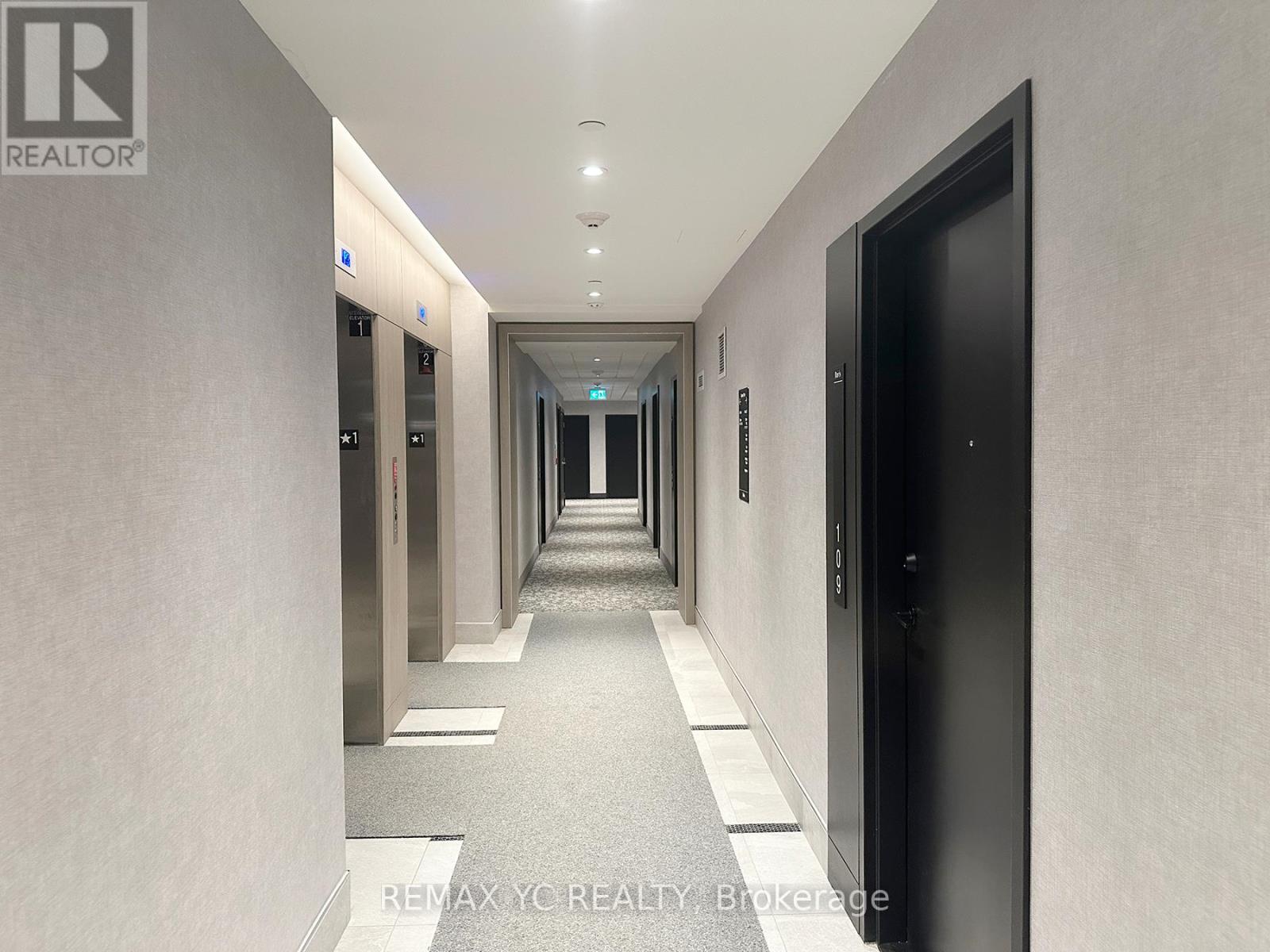 1201 - 185 Deerfield Road, Newmarket, Ontario  L3Y 0G7 - Photo 3 - N12708830