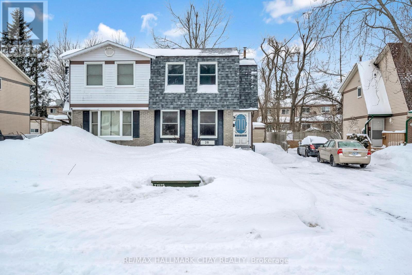 28 WILDE PLACE, Barrie, Ontario