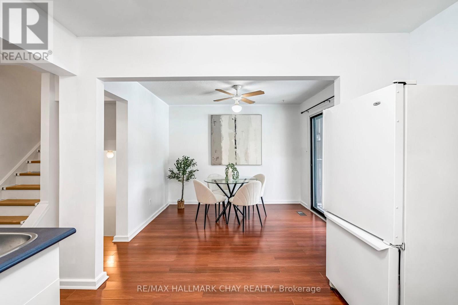 28 Wilde Place, Barrie, Ontario  L4N 4W7 - Photo 14 - S12708740