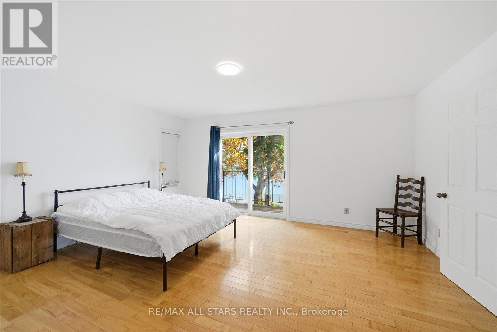 Upper Level - 2999 Lakeside Drive, Severn (Washago), Ontario  L3V 6H3 - Photo 18 - S12708816