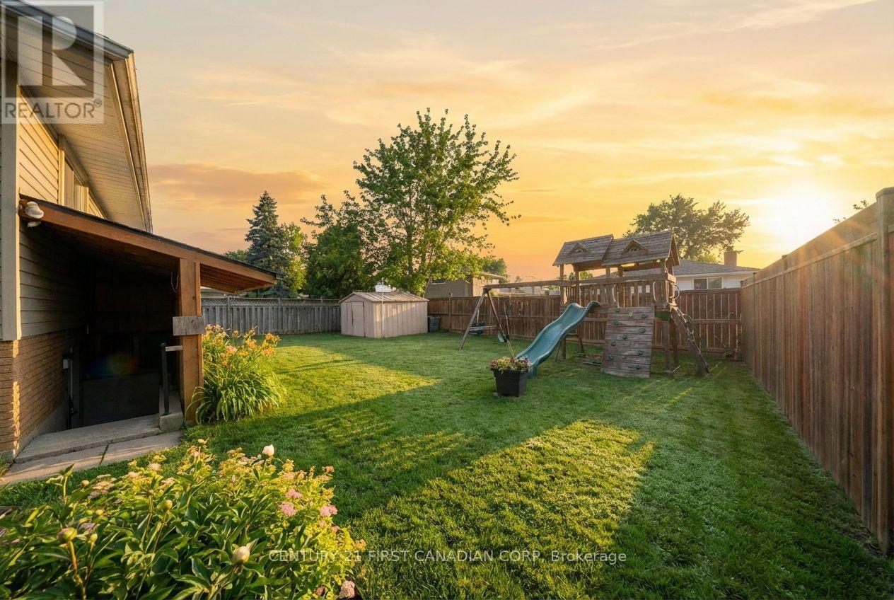 6 Spartan Drive, Brantford, Ontario  N3R 6C7 - Photo 44 - X12697724