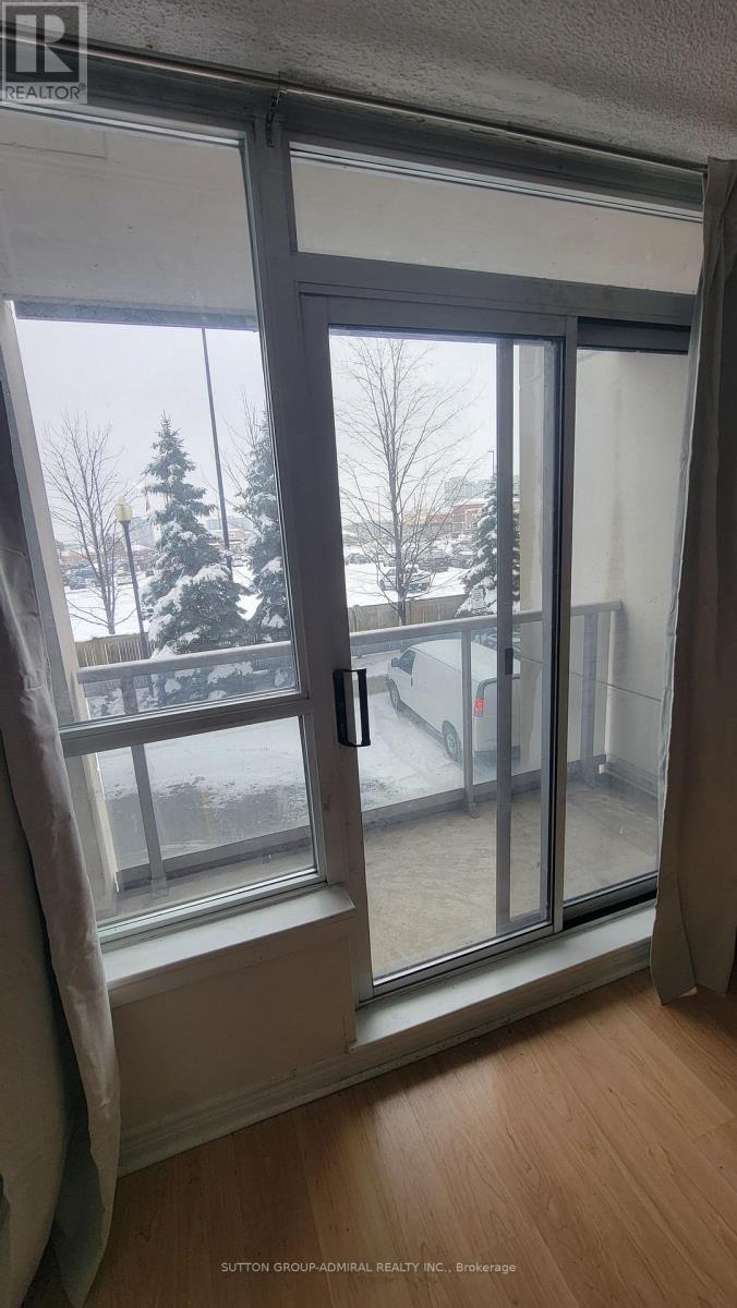 201 - 15 North Park Road, Vaughan, Ontario  L4J 0A1 - Photo 3 - N12627668