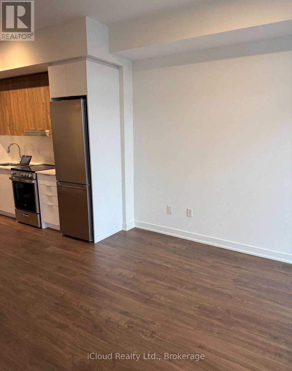 322 - 5105 Hurontario Street N, Mississauga, Ontario  L4Z 0C9 - Photo 3 - W12708632