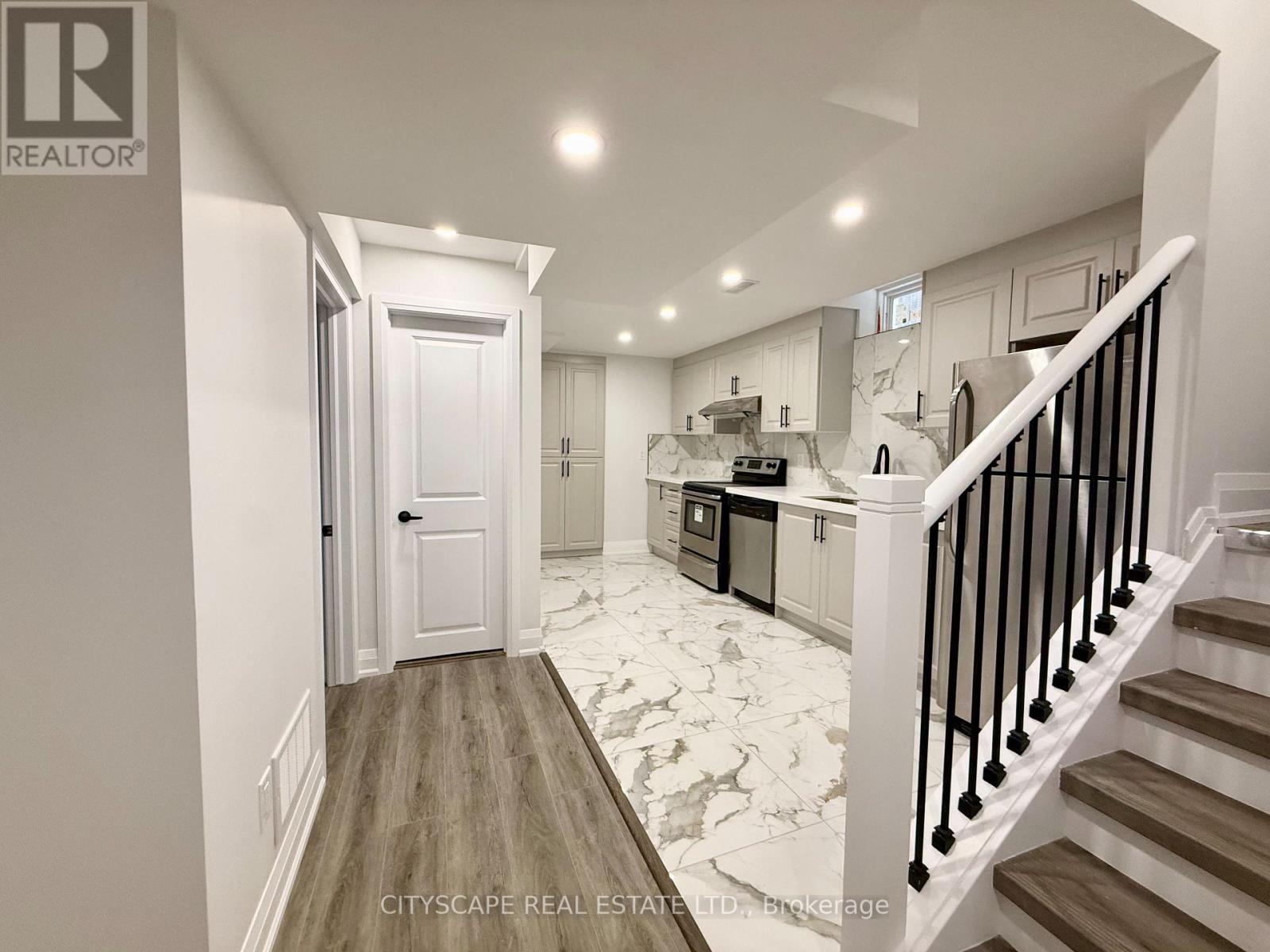 Basement - 5582 Meadowcrest Avenue, Mississauga, Ontario  L5M 0V1 - Photo 12 - W12708658