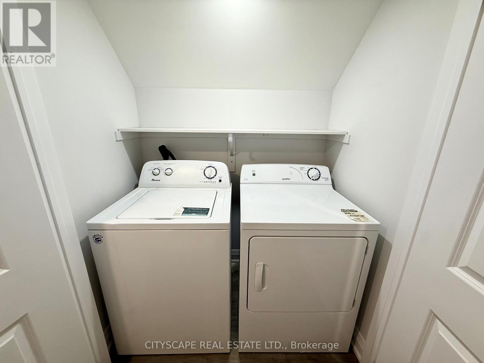 Basement - 5582 Meadowcrest Avenue, Mississauga, Ontario  L5M 0V1 - Photo 13 - W12708658