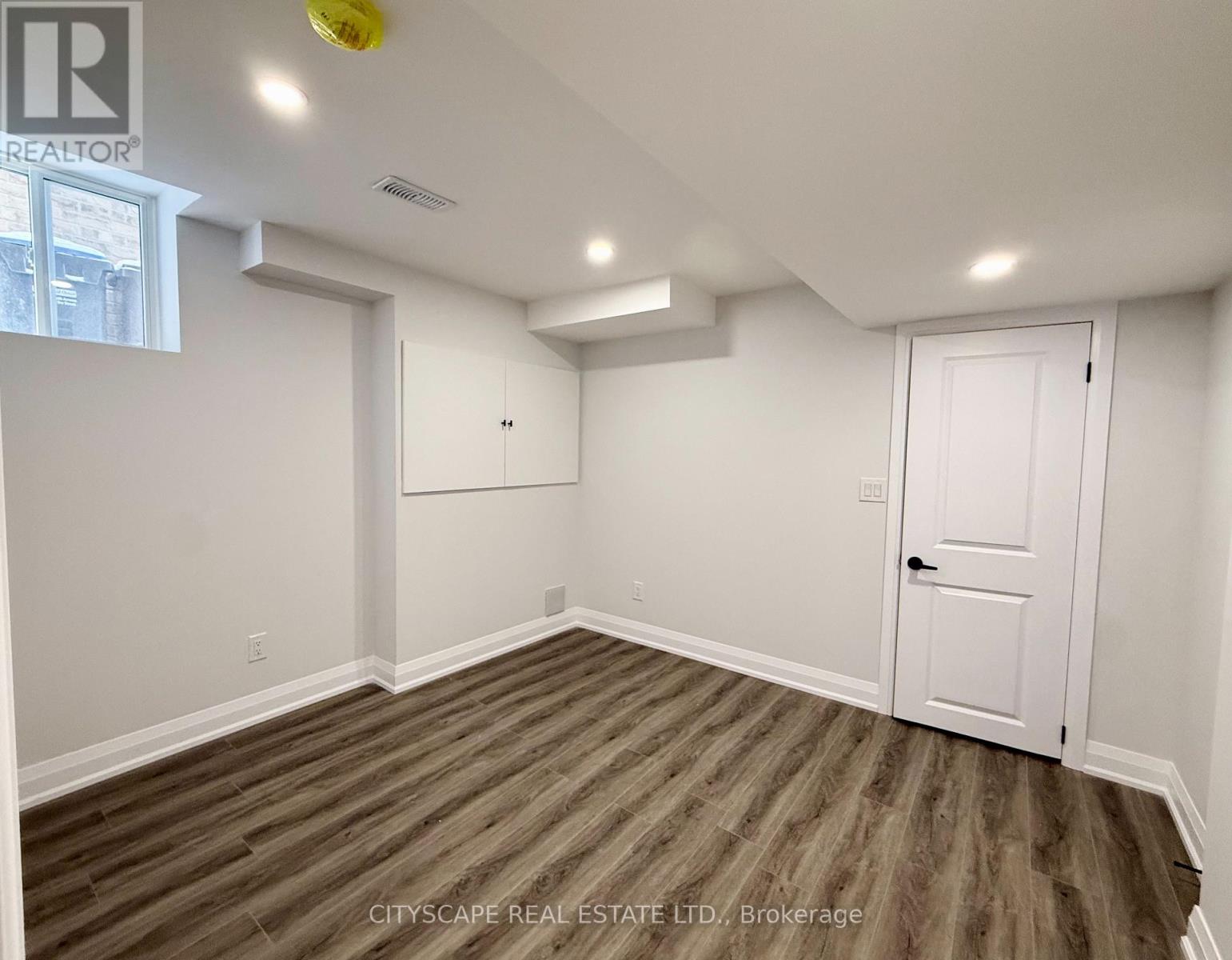 Basement - 5582 Meadowcrest Avenue, Mississauga, Ontario  L5M 0V1 - Photo 18 - W12708658