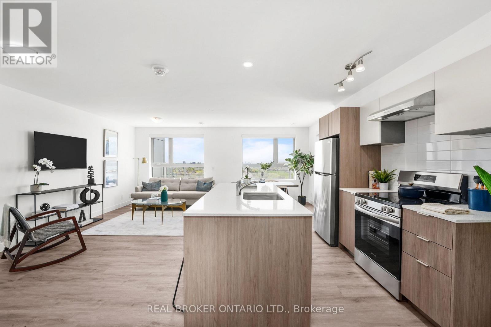 703 - 100 Manett Crescent, Brampton, Ontario  L6X 4P7 - Photo 7 - W12708854