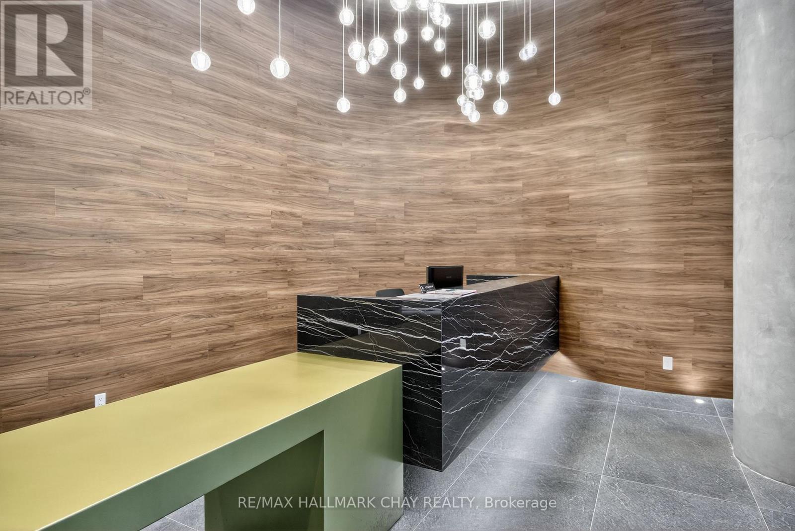 1902 - 39 Mary Street, Barrie, Ontario  L4N 1S9 - Photo 21 - S12708472