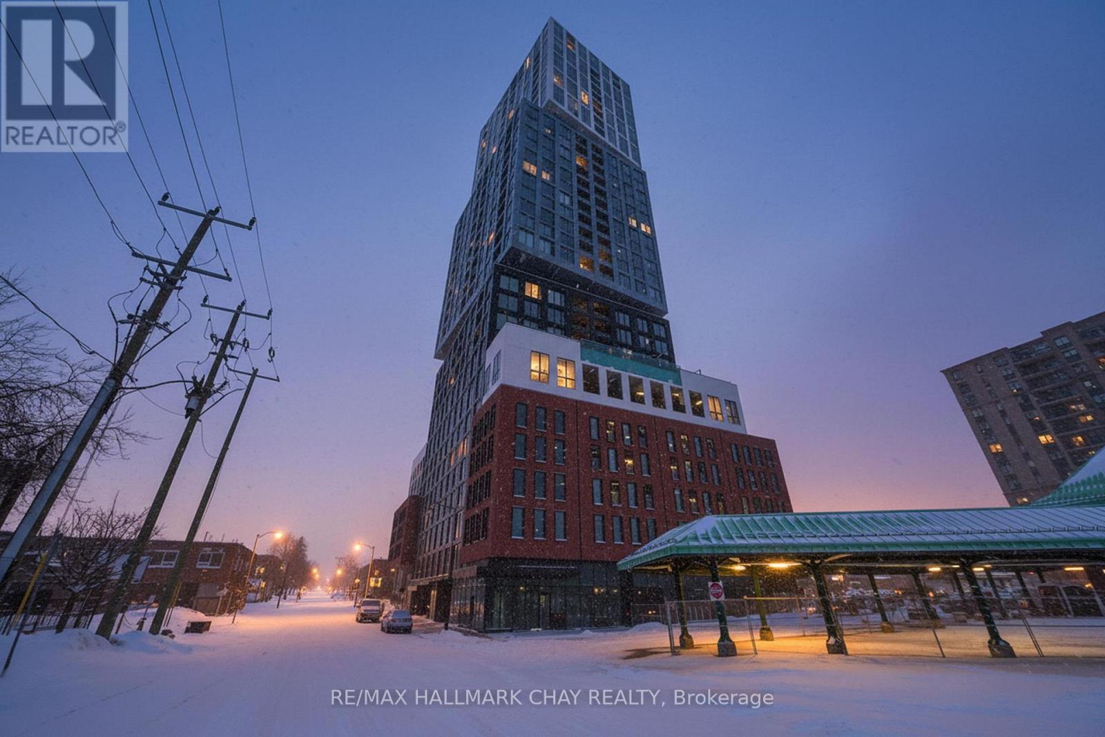 1902 - 39 MARY STREET, Barrie, Ontario