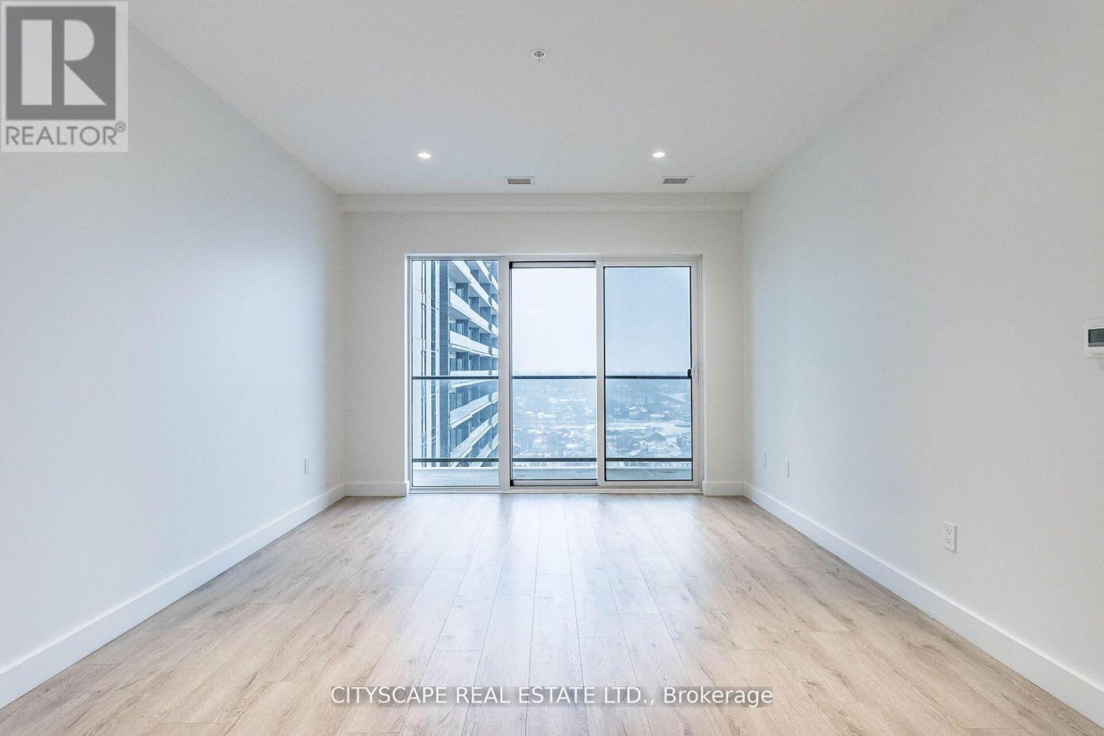 1505 - 15 Glebe Street, Cambridge, Ontario  N1S 0C3 - Photo 13 - X12708746