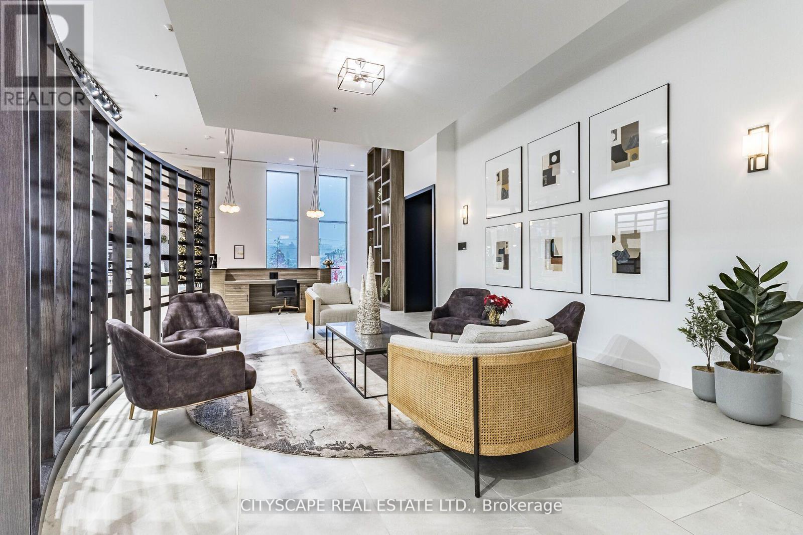 1505 - 15 Glebe Street, Cambridge, Ontario  N1S 0C3 - Photo 3 - X12708746