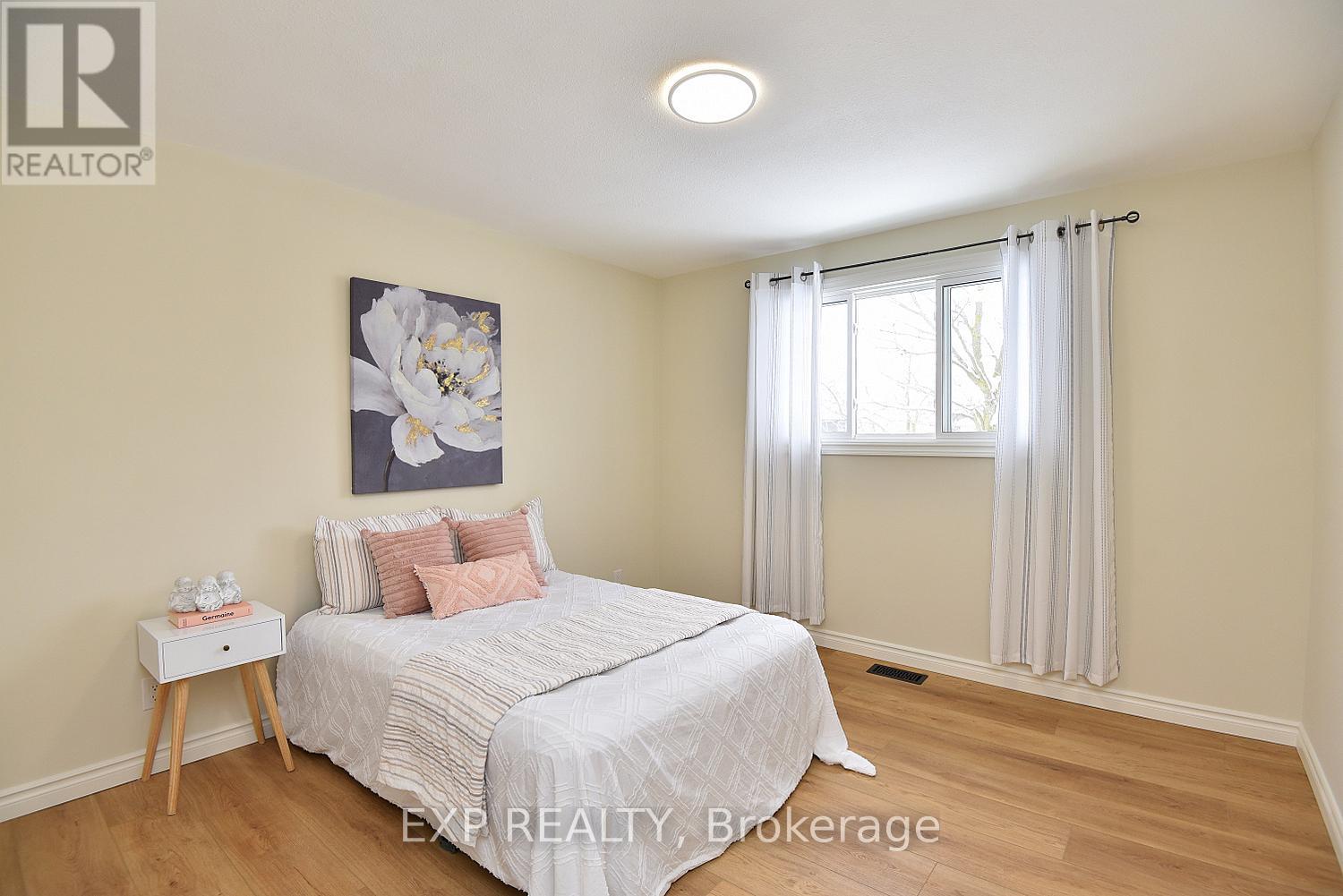 47 Odessa Street, Hamilton, Ontario  L8J 1A3 - Photo 11 - X12708860