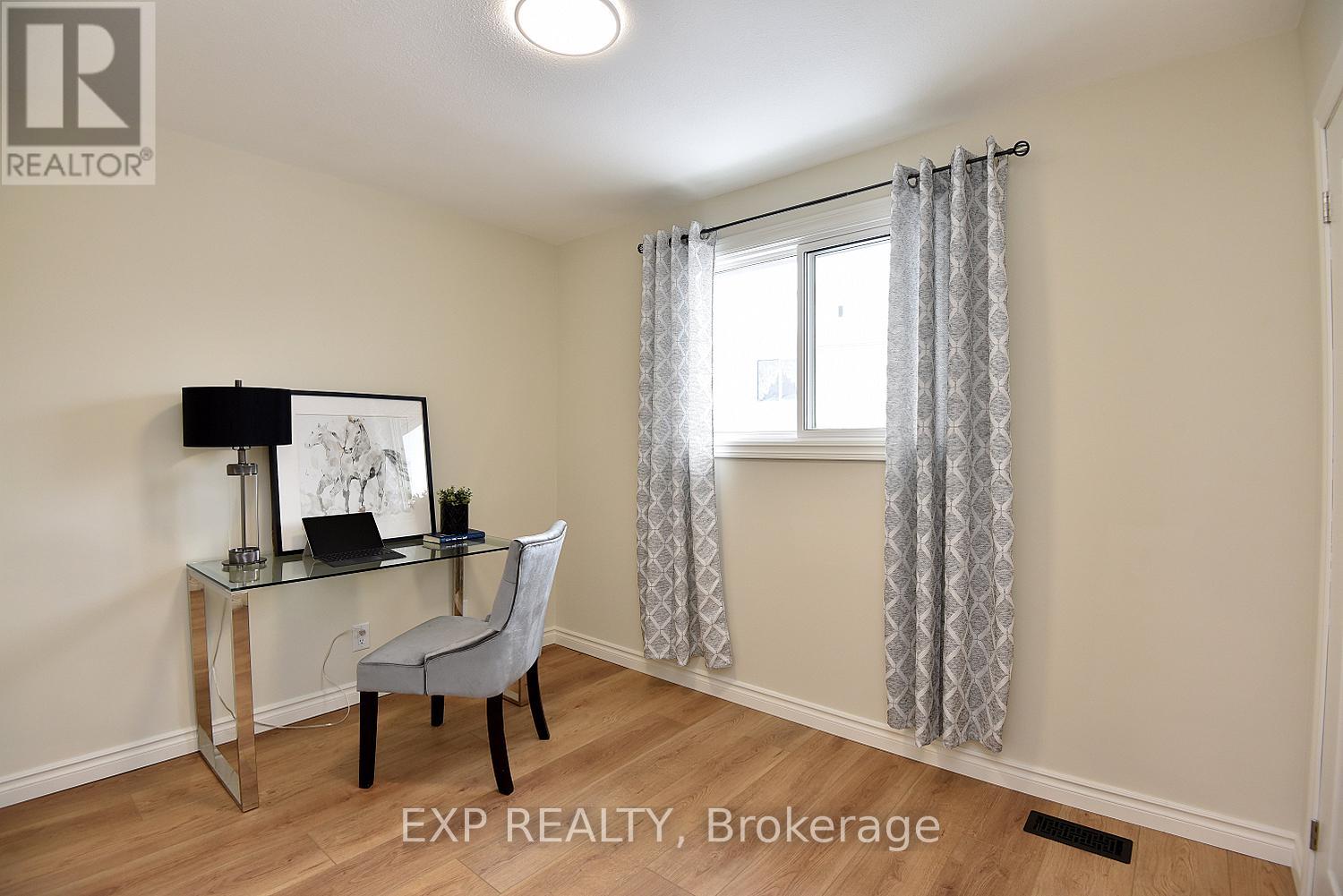 47 Odessa Street, Hamilton, Ontario  L8J 1A3 - Photo 12 - X12708860