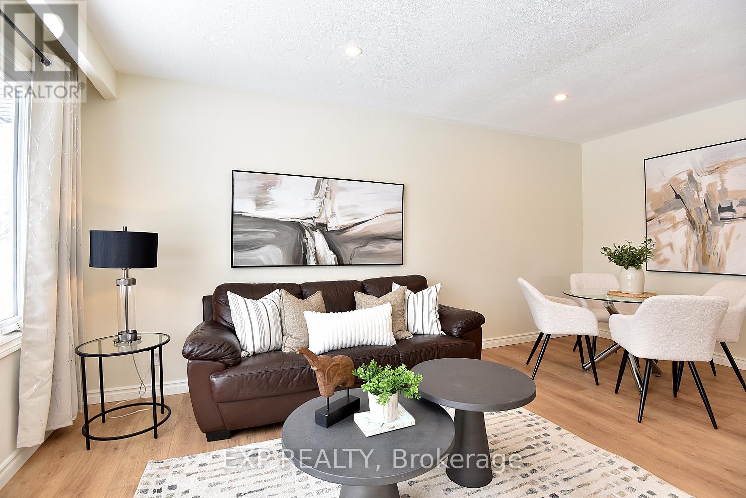 47 Odessa Street, Hamilton, Ontario  L8J 1A3 - Photo 3 - X12708860