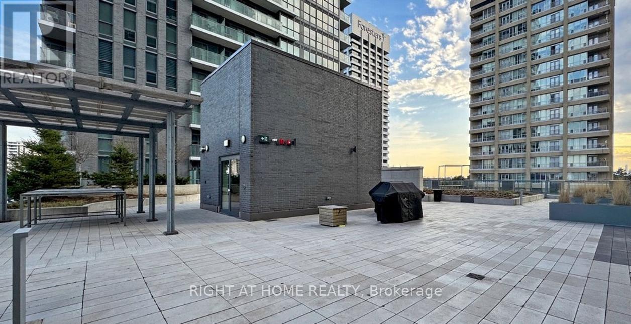 1405 - 6 Sonic Way, Toronto, Ontario  M3C 0P1 - Photo 20 - C12701072