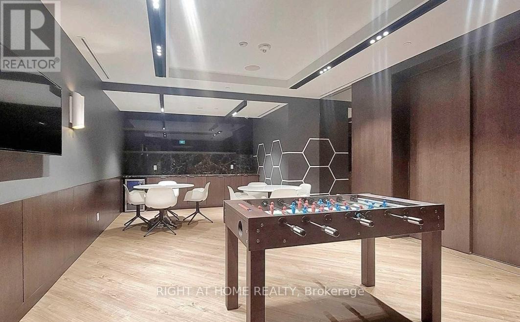 1405 - 6 Sonic Way, Toronto, Ontario  M3C 0P1 - Photo 21 - C12701072