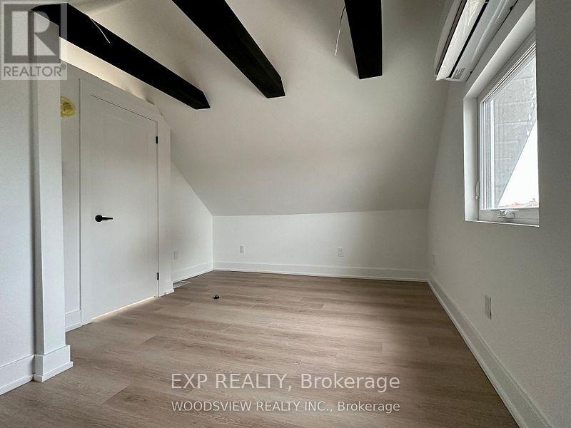 Upper - 24 St Clair Gardens, Toronto, Ontario  M6E 3V4 - Photo 23 - W12707904