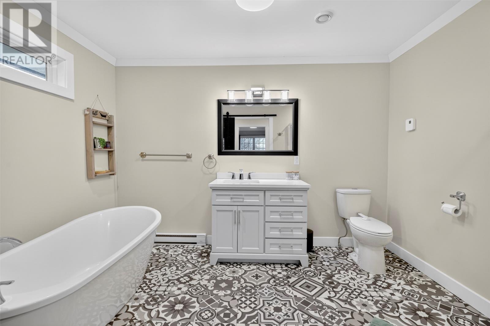 38 Cross Road, Bay Roberts, Newfoundland & Labrador  A0A 1G0 - Photo 25 - 1293817