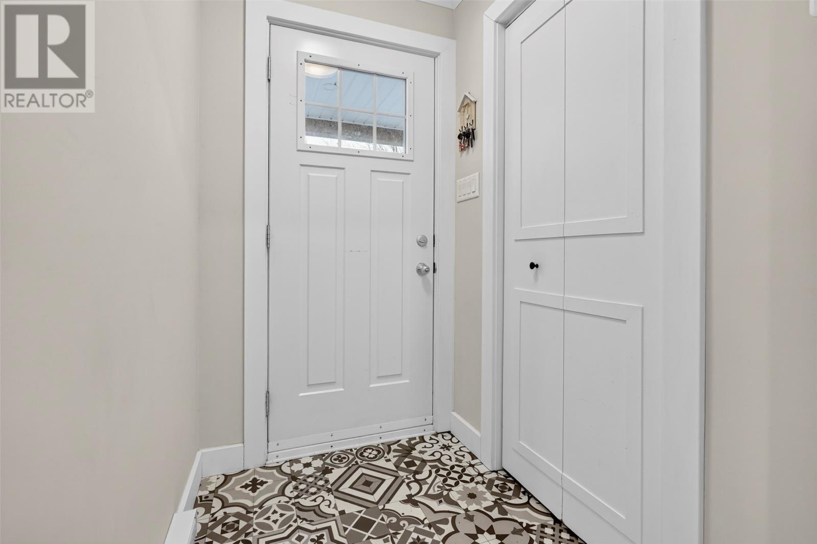 38 Cross Road, Bay Roberts, Newfoundland & Labrador  A0A 1G0 - Photo 3 - 1293817