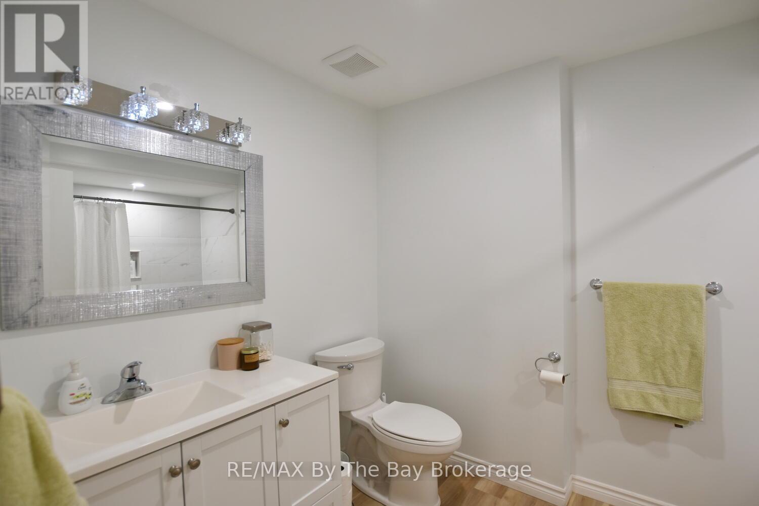 41 Wesley Avenue, Wasaga Beach, Ontario  L9Z 1C8 - Photo 28 - S12544016