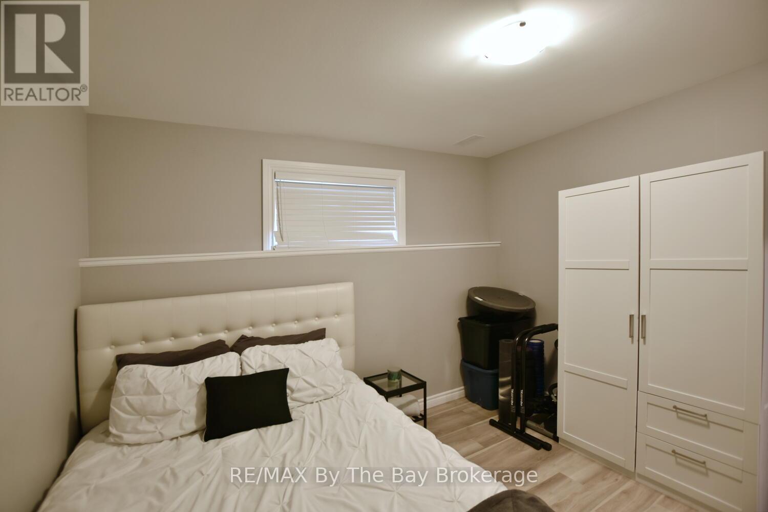 41 Wesley Avenue, Wasaga Beach, Ontario  L9Z 1C8 - Photo 30 - S12544016